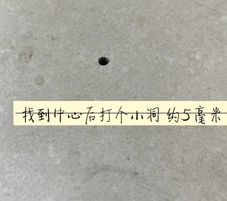 安州瓷砖空鼓维修公司专业解答在瓷砖铺贴过程中，如果砂料搅拌不均匀，将会带来以下问题